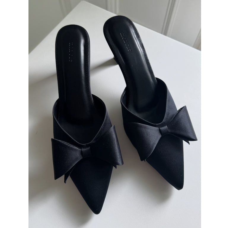Black Satin